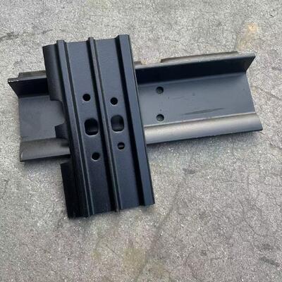 Máy đào, xe đẩy, tấm thang, tấm dây chuyền, xe đẩy, tấm một trục 400mm 500mm 510mm 560mm 600mm 610mm 660mm